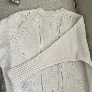 Women's Cashmere Cream Sweater